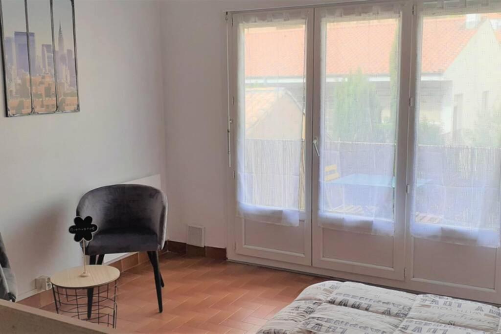 Agreable Logement Proche De La Gare Et Du Polygone Apartamento Béziers Exterior foto